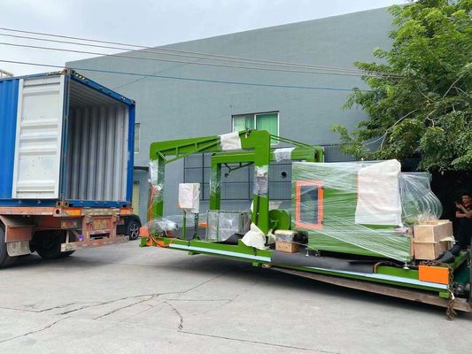 900 mm 自動 EPE EVA XPE CR EPDM ポリエチレン泡ゴム分割機 4 kW