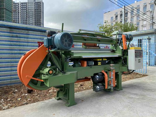 1600 mm 自動 EPE EVA XPE EPDM 生産用ポリエチレン泡切断機