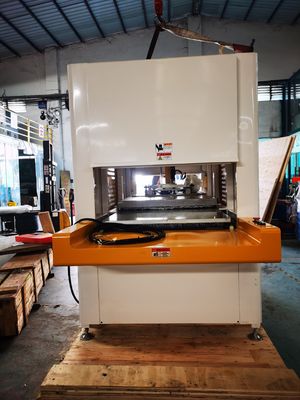 50Hz EPE PE ポリエチレン 泡 包装 材料 自動 フィーダー 電気 ラミネーション ラミネート 機械