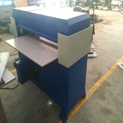 112000mm 2 ブリスタープラスチック生産のためのアブラシブ・パッド・ハイドロリック・ダイ・カット・マシン